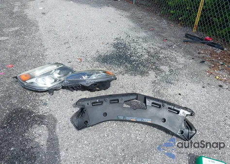 2017 Chevrolet Equinox Lt z USA, uszkodzony, nr VIN 2GNALCEKXH1518700